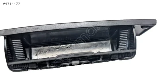 8K0857961  6PS ORJİNAL ARKA KOLTUK KÜLLÜK