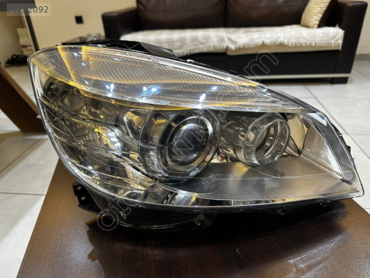 2008-2011 Mercedes C Serisi W204 Makyajsız Sağ Ön Far A2048200259