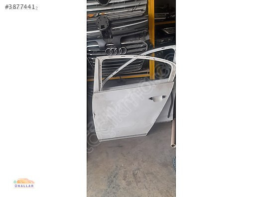 VW Passat B7 Sol Arka Kapı - Ünallar Oto Yedek Parça