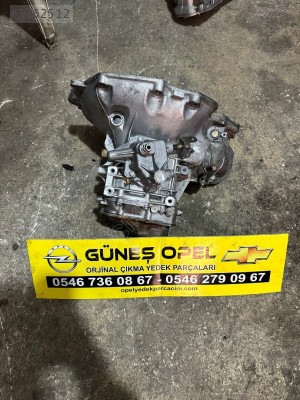 OPEL VECTRA C 1.6 BENZİNLİ ŞANZIMAN ORJİNAL GM F17 C374