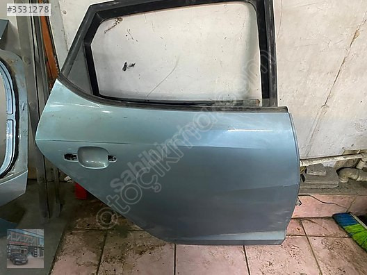 SEAT IBİZA SAĞ ARKA KAPI