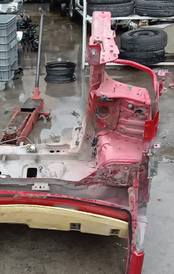 renault clio 4 2020 kesme sağ ön çeyrek/podye (son fiyat)