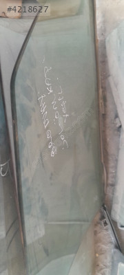 Renault 9 sol ön kapı camı