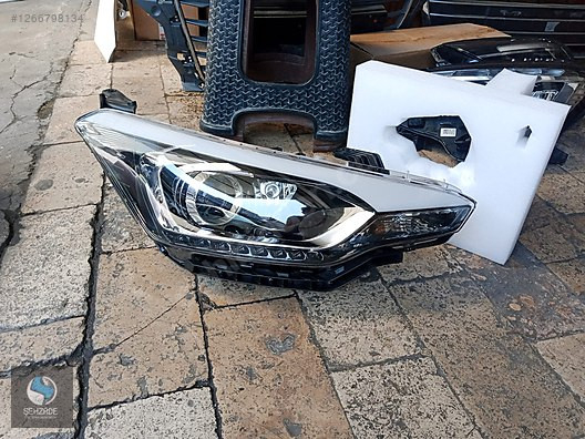 HYUNDAİ İ20 SAĞ FAR SIFIR ÇIKMA ORJİNAL