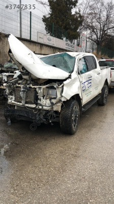 TOYOTA HİLUX 2020-2023 ÇIKMA YEDEK PARÇA