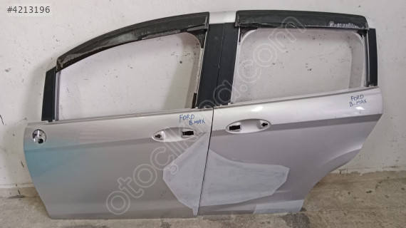 Fort B-max sol on arka kapi