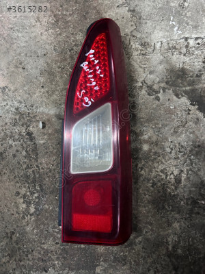 2015 berlingo sağ stop dolu