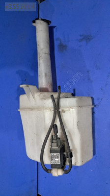 Hyundai Cupe Cam su Bidonu