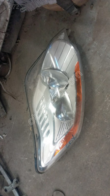 ford c max sağ far