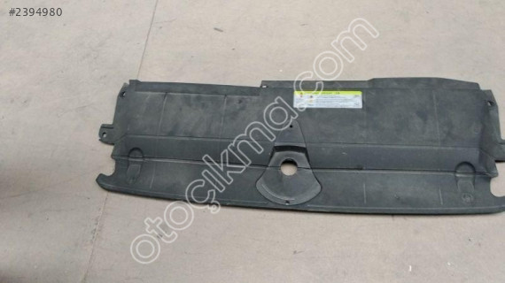 AUDI A6 2017 2020 ÖN PANEL ÜST PLASTİK 4K0807081