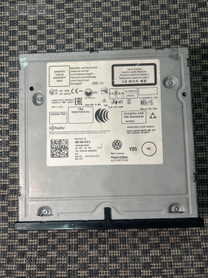 3Q0035819B VW CD Changer (5F)
