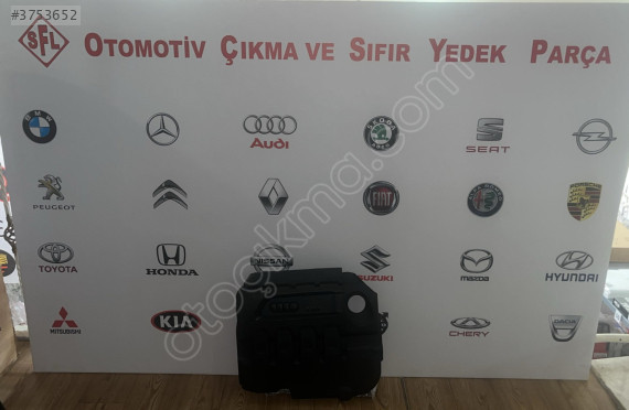AUDİ A5 MOTOR ÜST KAPAK