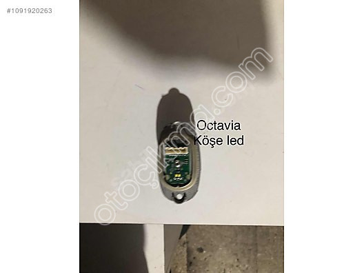 Octavia köşe led lambası çıkma orjinal