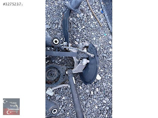 PASSAT B6 ARKA SAĞ TAŞIYICI