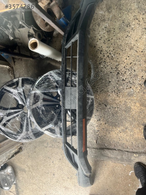 Ford Puma tampon alt spoiler
