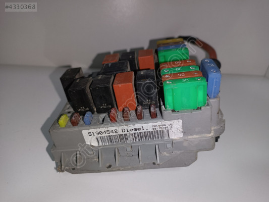 Linea sigortası kutusu 51904542