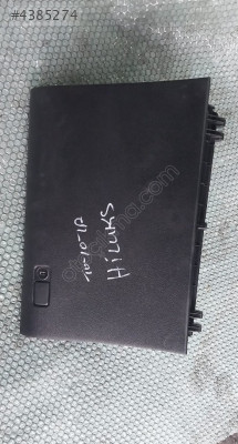 TOYOTA HİLUX 2023 ÇIKMA ORİJİNAL TORPİDO KAPAĞI