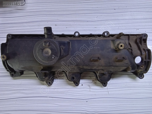 RENAULT Fluence Megane Motor Üst Külbütör Kapağı 8200629199