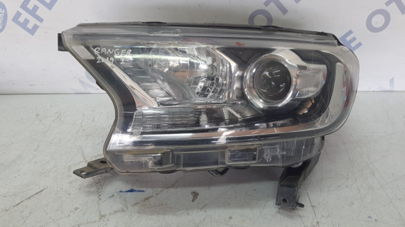 ford ranger 2019 çıkma orjinal sol far (son fiyat)