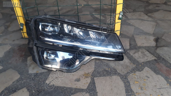 SKODA KAROQ 2017 SAĞ FAR