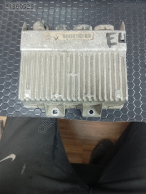 7700106072 switchboard engine uce for RENAULT LAGUNA (B56) 2.2 DT