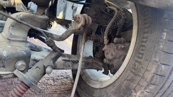 JETTA 1.6 SAĞ TAŞIYICI ÖN ARKA