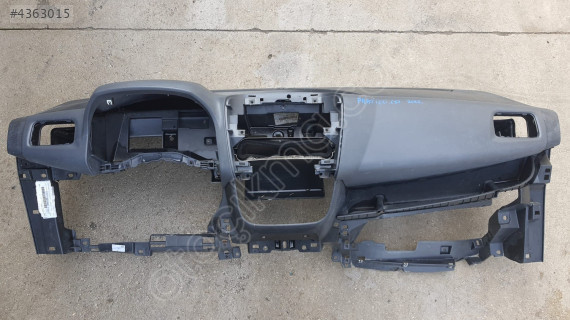 fiat pratico 2012 çıkma orjinal boş göğüs/torpido (son fiyat)