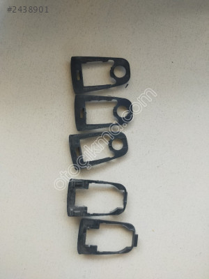 AUDİ Q3 KAPI KOLU CONTASI 8T0837209 8T0837211