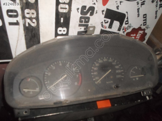 ROVER 414 1.4 BENZİNLİ 1998 KİLOMETRE SAATİ