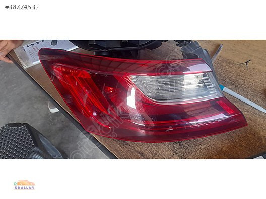 Renault Megane 4 Sol Stop - Ünallar Oto Çıkma Yedek Parça