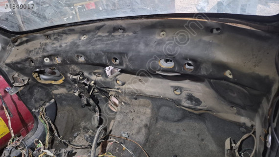 Partner 1.9 ön göğüs motor arası İzolasyon