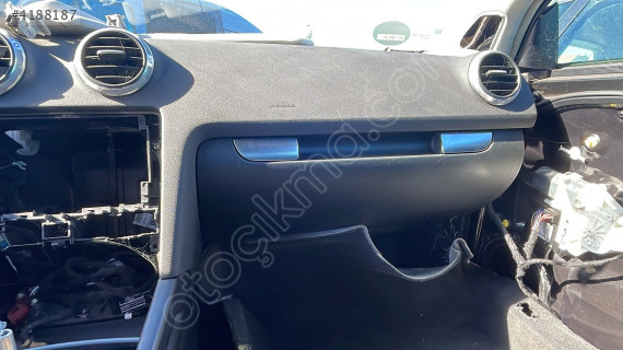 Sadece whatsaptan ulaşın - Audi a3 torpido kapağı