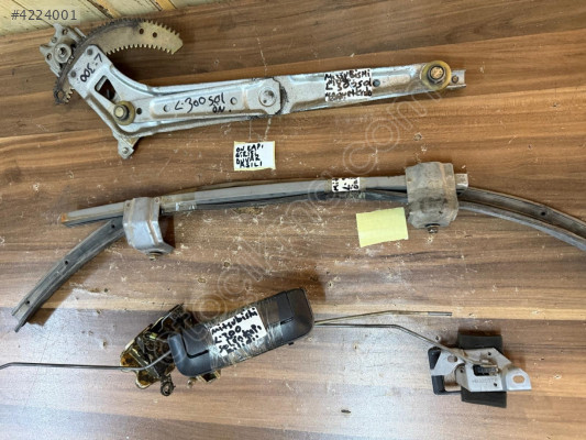 MİTSUBİSHİ L300 SOL ÖN KAPI KİLİDİ ORJİNAL ÇIKMA TEMİZ