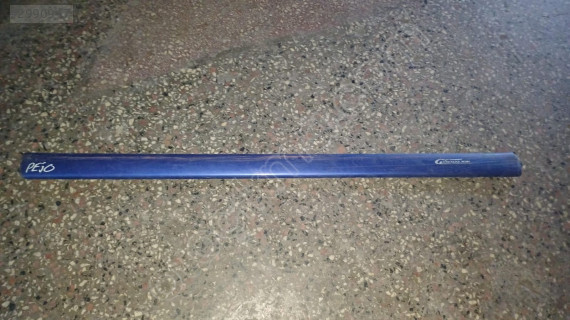 Peugeot 106 sağ ön kapı çıtası