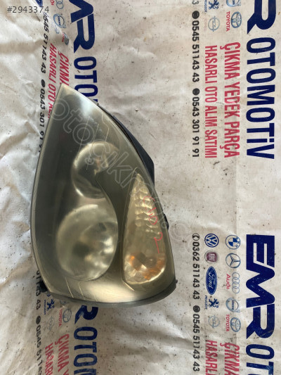 Renoult Clio 2 sol ön far EMR OTOMATİV