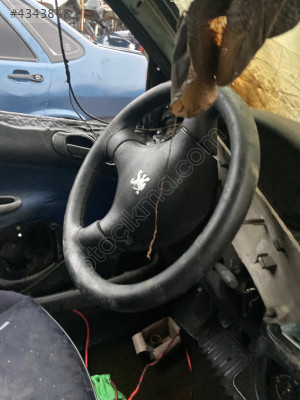 Peugeot 207 direksiyon simidi