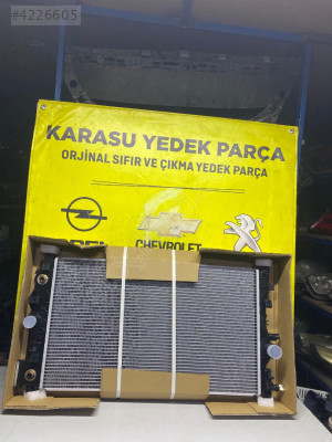 Chevrolet Cruze Su Radyatörü ( Otomatik )