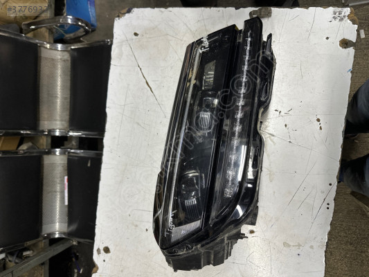 5NB941082A-Volkswagen Tiguan Sağ Far Orjinal Çıkma