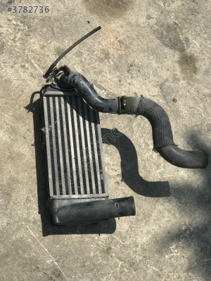 Toyota Corolla İntercooler Radyatörü