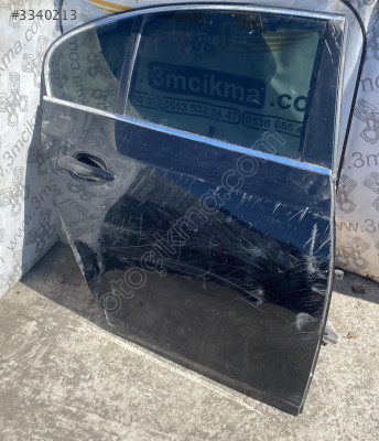 BMW E60 SAĞ ARKA KAPI