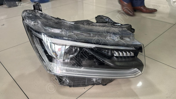 VOLKSWAGEN AMAROK 2022-2024 FUL LED SAĞ FAR