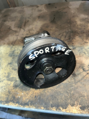 Kia Sportage direksiyon pompası