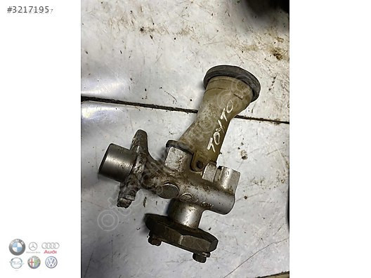 TOYOTA HİLUX DEBRİYAJ ÜST MERKEZ (ORJİNAL) ÇIKMA - ÖZEN OTOMOTİV