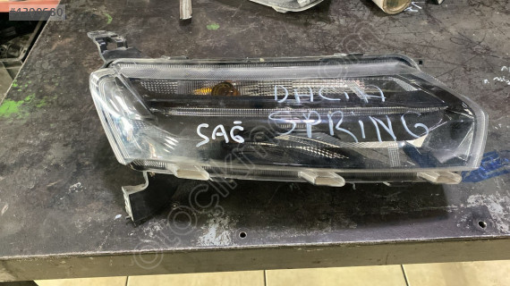 DACİA SPRİNG SAĞ FAR