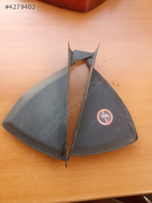 Ford Focus Ön Göğüs Sağ Sol Yan Kapak