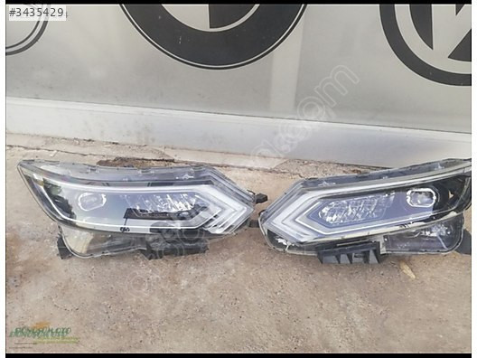 NİSSAN QASHQAİ ÇIKMA ORJİNAL SAĞ FAR XENON 2017 - 2021