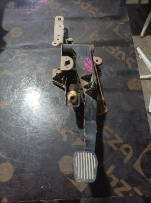 HYUNDAİ İ20 DEBRİYAJ PEDAL