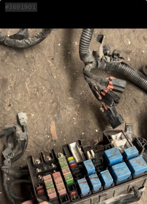 Hyundai era motor tesisat