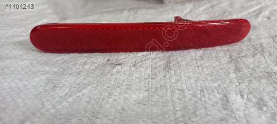 Marea sedan arka tampon reflektörü sağ OEM 7799043 sıfır