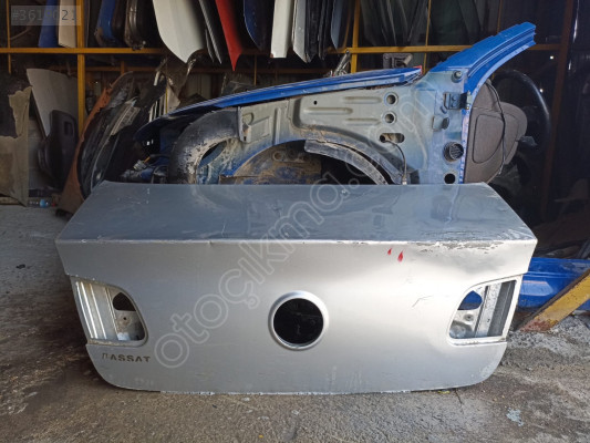 VW PASSAT B7 BAGAJ KAPAĞI ÇIKMA